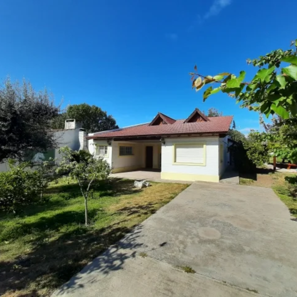 Cabaña del Complejo Albatro con jardín en Claromecó